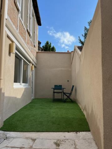 Le Nid Du Cygne Aparthotel Le Blanc Εξωτερικό φωτογραφία